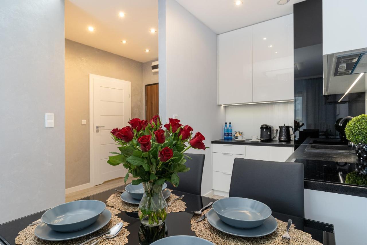 Angel Apartments 1 Krakow Ngoại thất bức ảnh