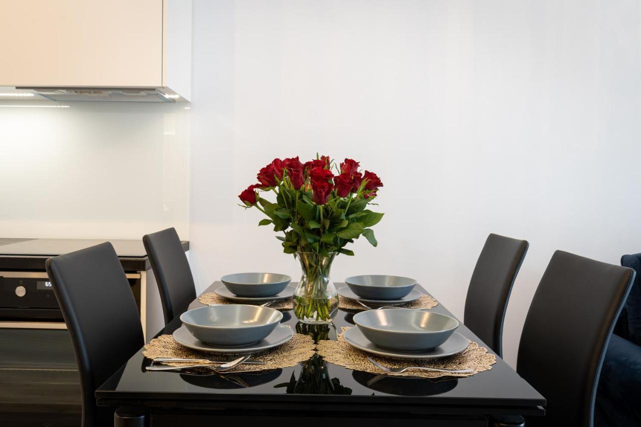 Angel Apartments 1 Krakow Ngoại thất bức ảnh