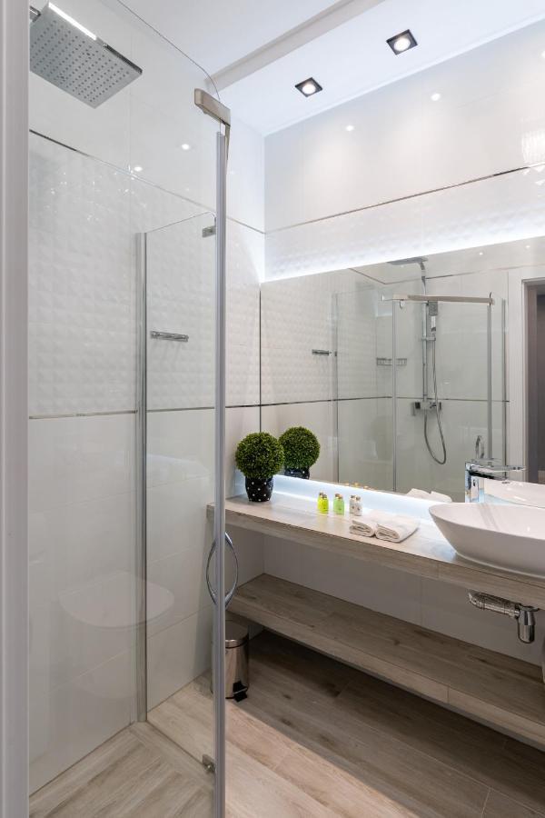 Angel Apartments 1 Krakow Ngoại thất bức ảnh