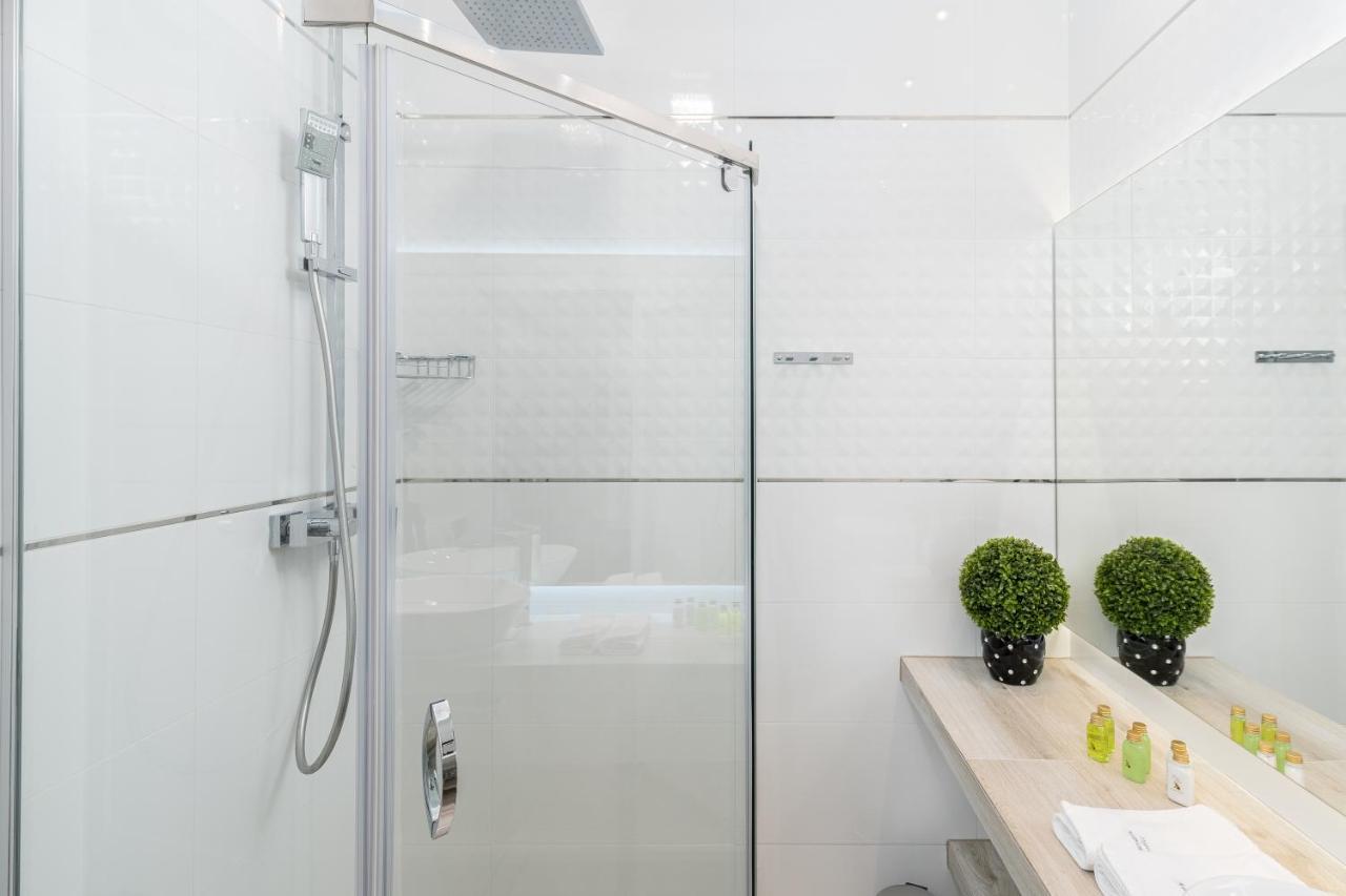 Angel Apartments 1 Krakow Ngoại thất bức ảnh